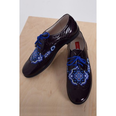 Embroidered Shoes "Halo Blue"